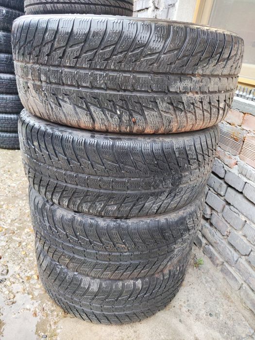 4 бр зимни 265/50/20 Nokian