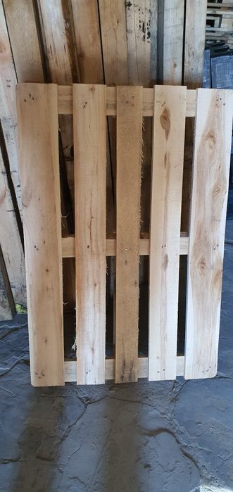 Продам поддоны деревянные новые.