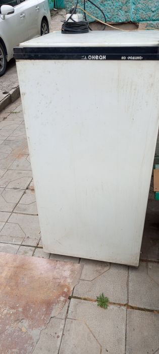 Холодильник продаётся
