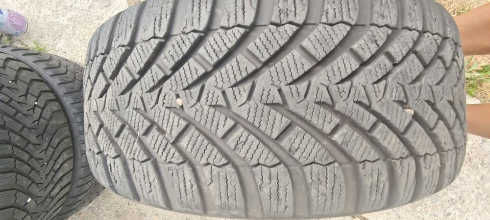 Зимни гуми CST 225/45/18