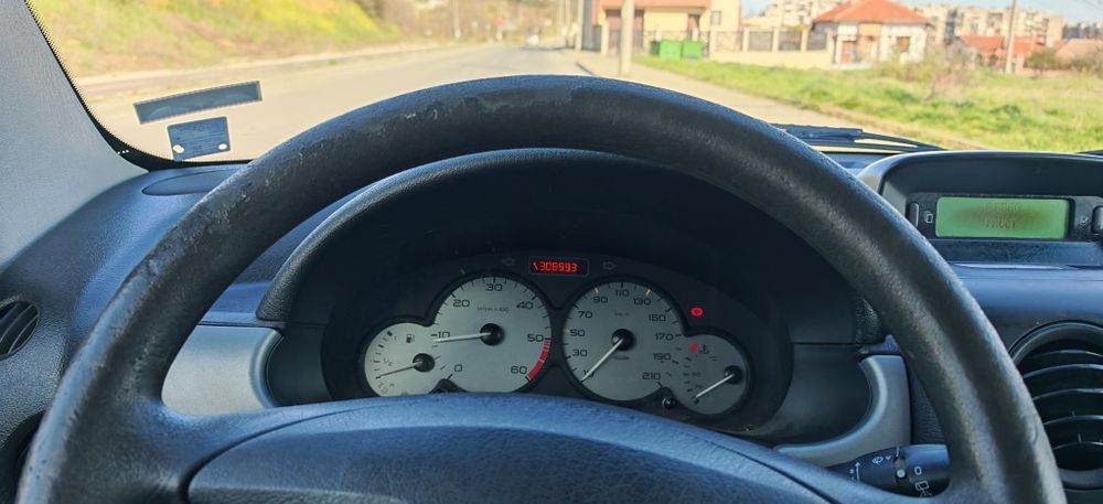 Пежо партер 2.0  90 hdi