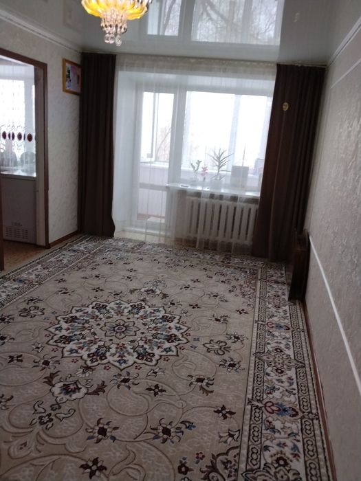 Продам квартиру в центре.