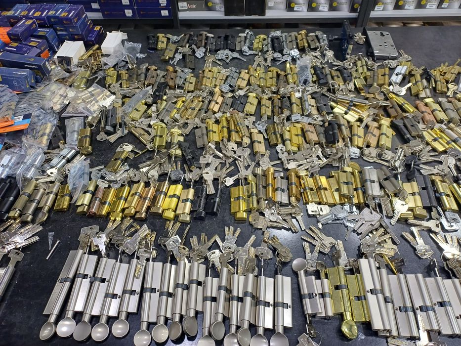 Zamok ochish Serdechka o‘rnatish sotish zamok ochish