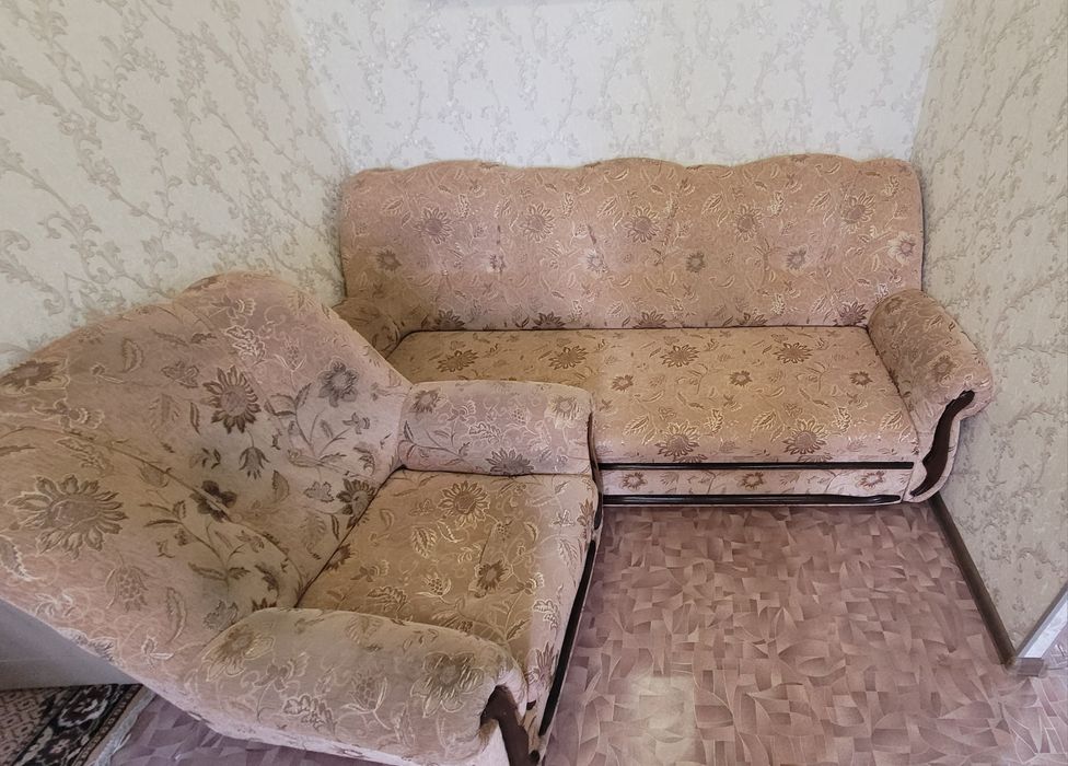 Продам диван и кресло