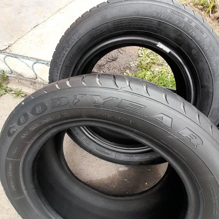 Продам летние шины б/у  195/55/R15