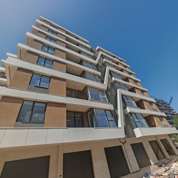 Продава се Двустаен апартамент в София, Младост 4 - 70 кв.м за 1217 €/кв.м - Снимка #2
