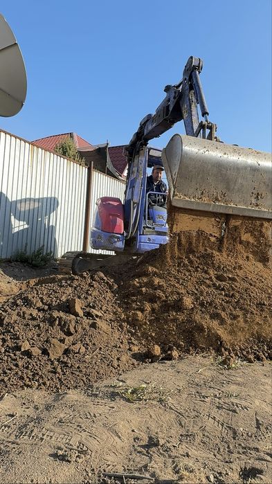 Мини погрузчик а точнее микро погрузчик