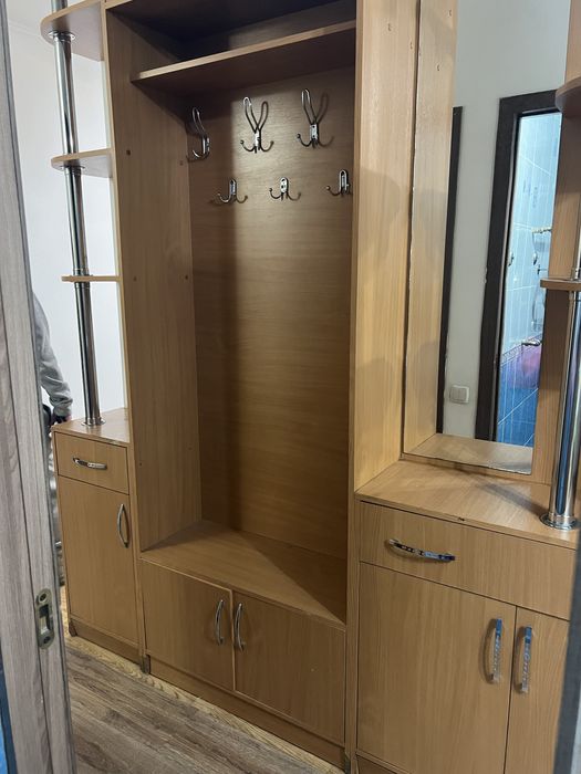 Шкаф в прихожку