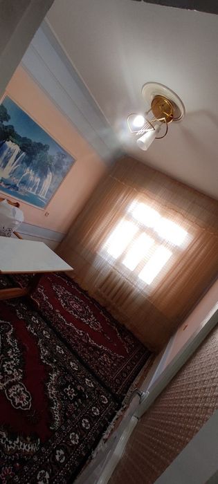 3 xonalik 2- etaj ijaraga beriladi...6-mikrarayon ..