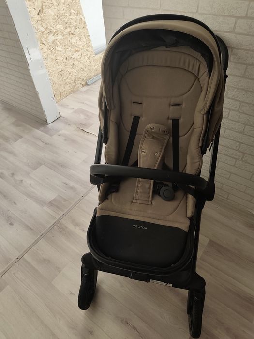 Продам детскую коляску