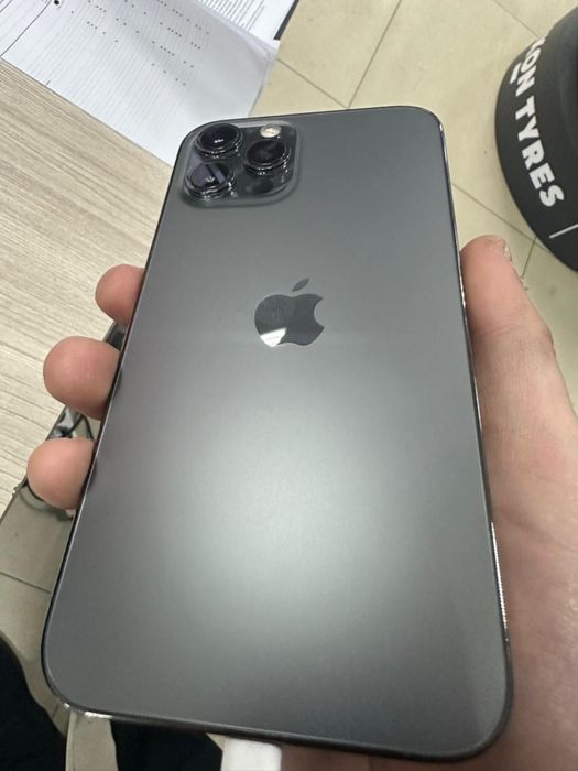 Айфон 12 про макс