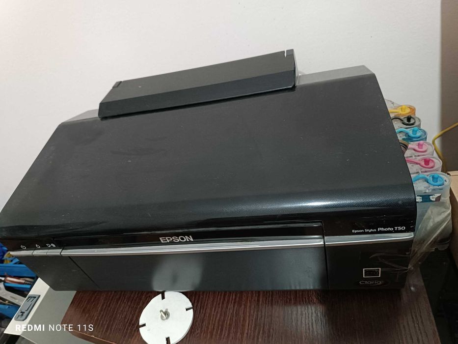 Продам цветной фотопринтер EPSON T50