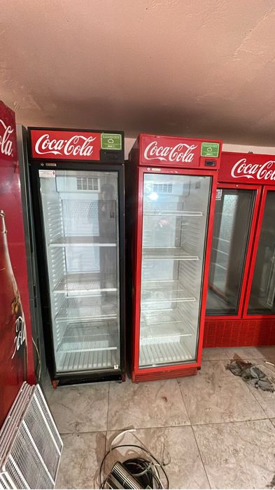 Витринный холодильник