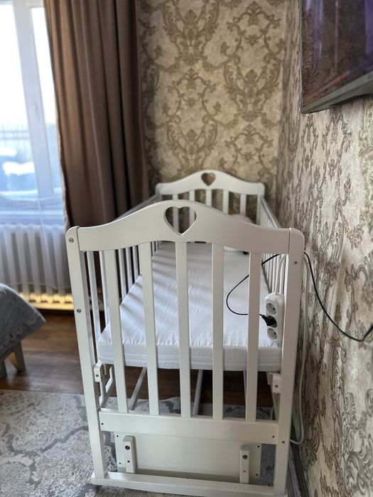 Продам кроватку