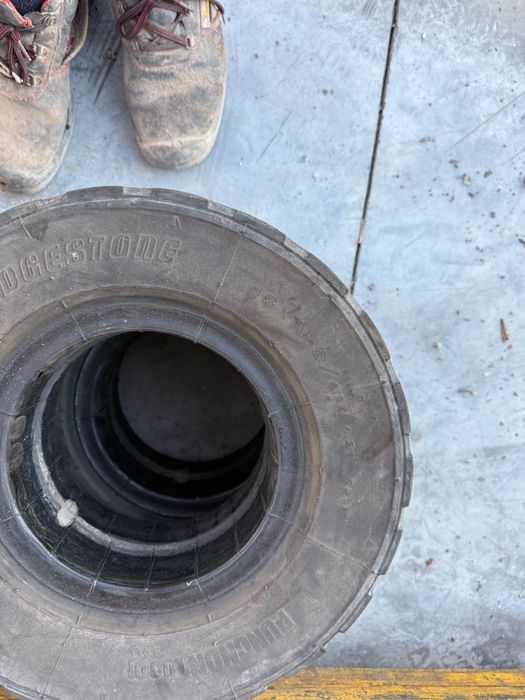 Бандажни гуми за мотокар