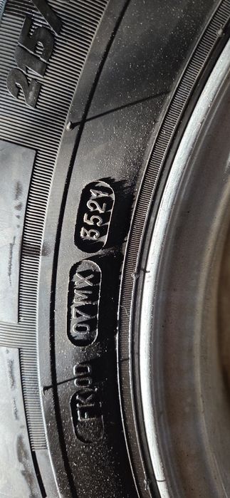 VW T5 Джанти със зимни гуми  215/65/16C 6,5J ЕТ40 5×120