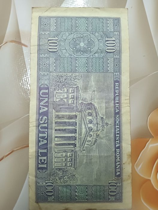 Bancnota 100 lei