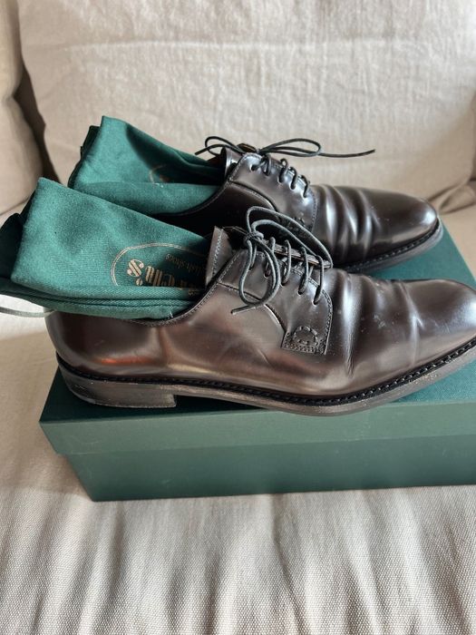 Класически дамски обувки Church’s