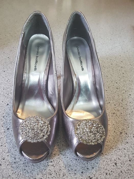 Официални обувки