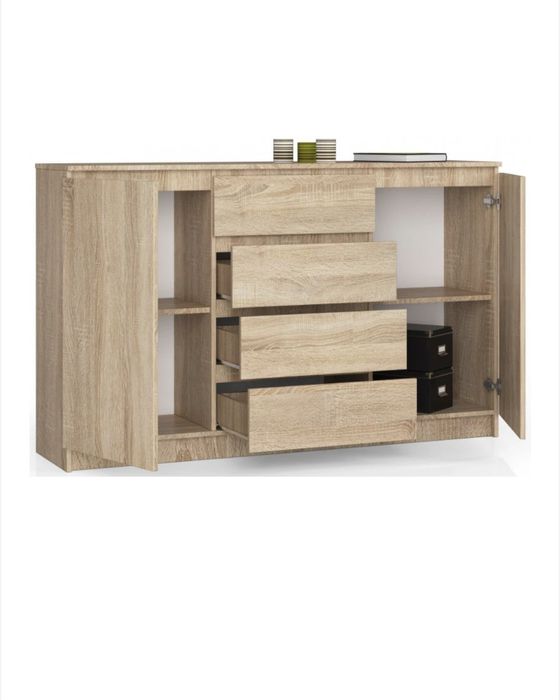 Comoda cu 4 sertare si 2 uși