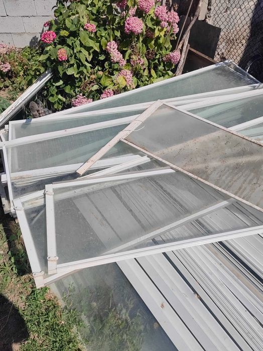 Алуминиеви паравани