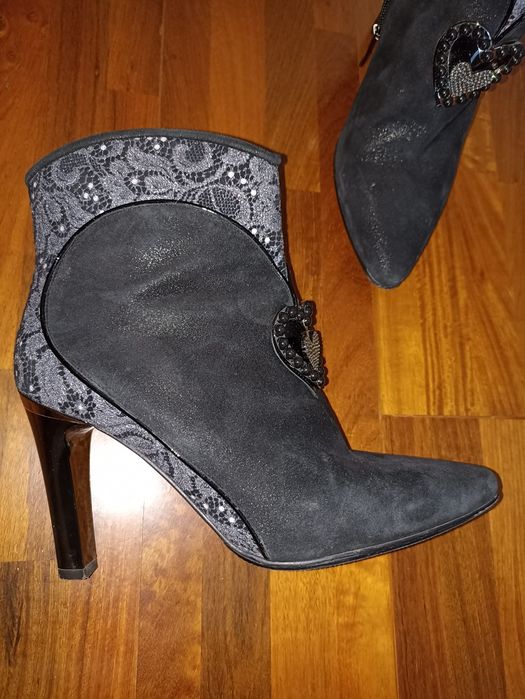 Дамски боти Accademia