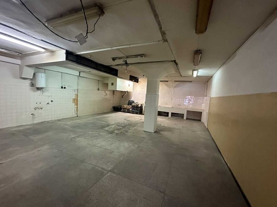 Дава се под наем Склад в Пловдив, Индустриална зона - Север - 186 кв.м за 510 € - Снимка #3