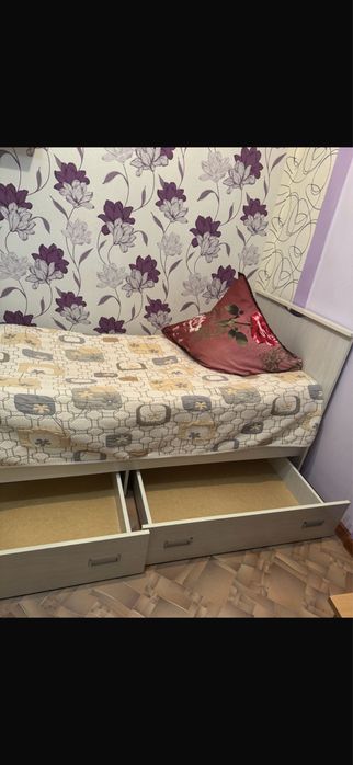 Спальний гарнитур