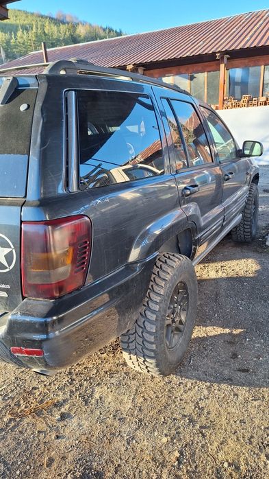 Grand Cherokee 4.7 HO на части