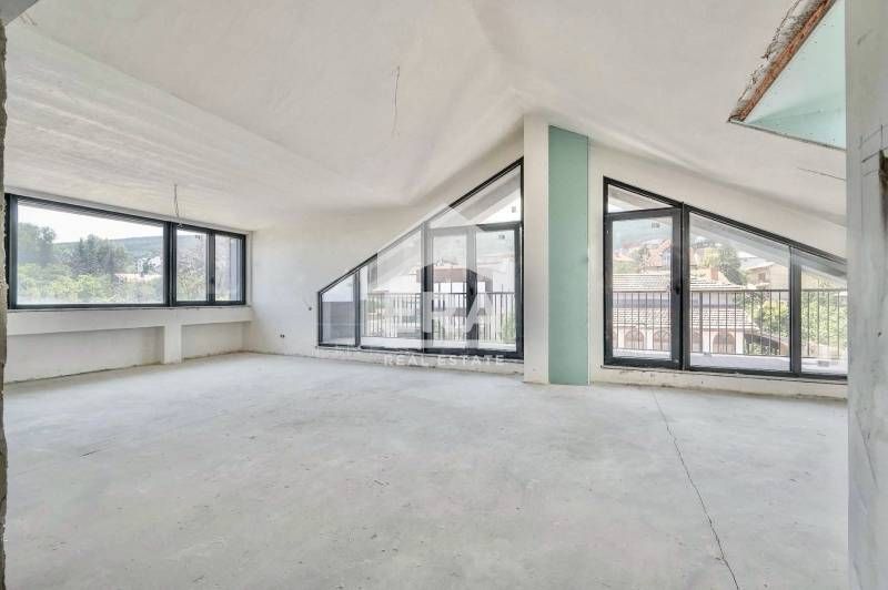 Продава се Многостаен апартамент в София, Симеоново - 234 кв.м за 2005 €/кв.м - Снимка #1