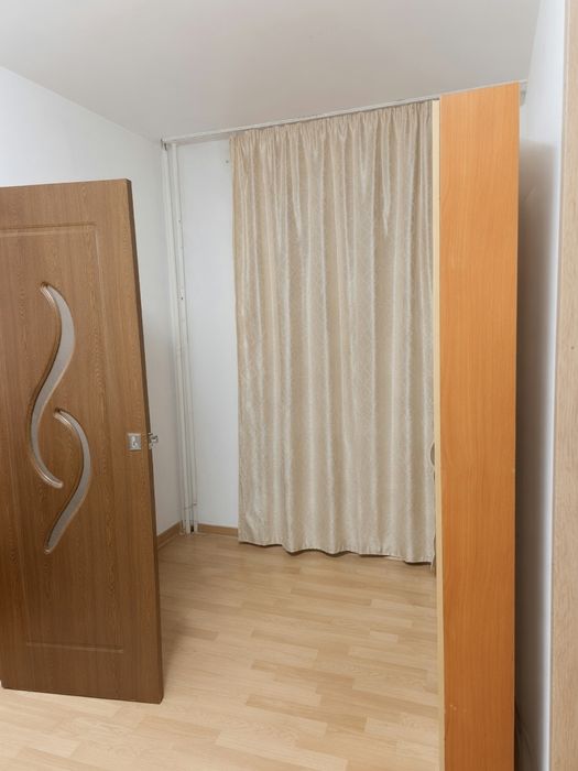 Apartament 2 camere etaj 2/4 Malu Rosu