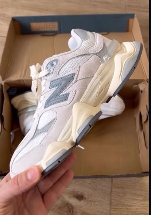 New balance 9060
