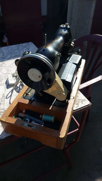 Шевна машина антика