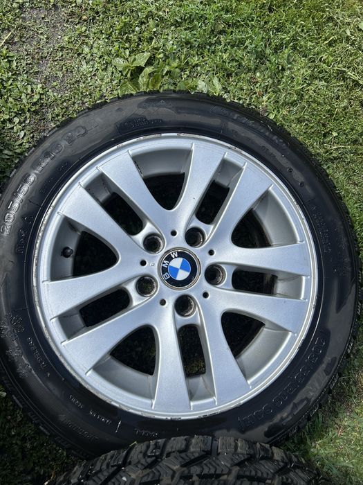 Vând set jante originale BMW R16 cu anvelope de iarnă
