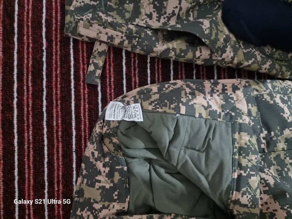 Формы, куртки, штаны ватные,бушлат.