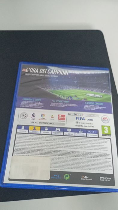 ps4 se vânzare+3jocuri