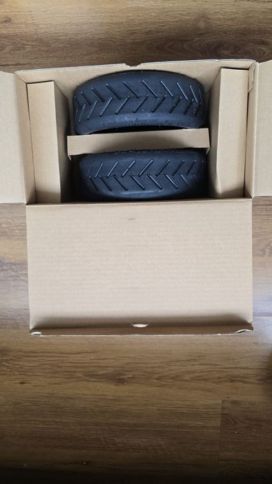 Cauciucuri trotineta electrica  8 1/2 ×2