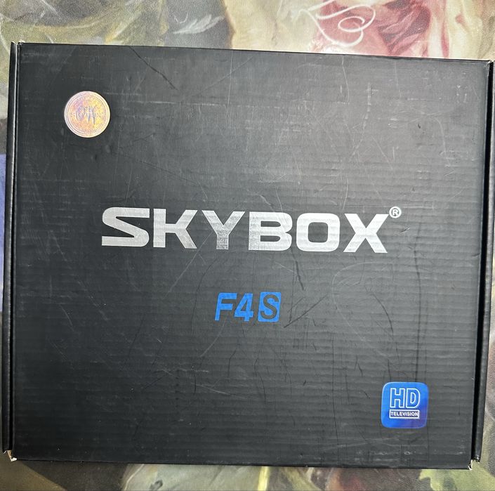 Цифровой спутниковый приемник