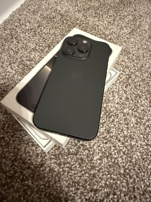 Iphone 15 pro impecabil