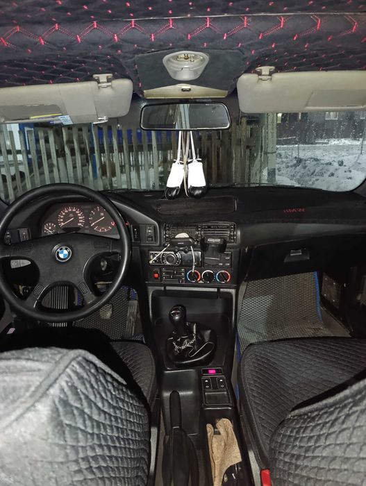 Продам BMW 525. За нал торг