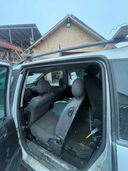 Opel Zafira pentru dezmembrat