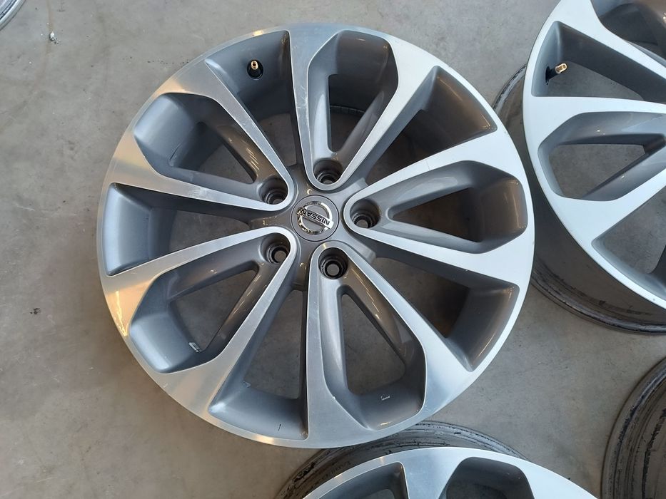 Jante aliaj 5x114.3 r18 Nissan Qashqai , X-Trail , Juke, Dacia Duster,