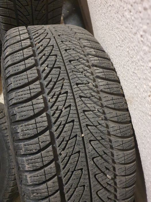 Jante 18, 5 × 112 ( 225 40 18) cauciucuri Goodyear( Audi, Seat, Vw)
