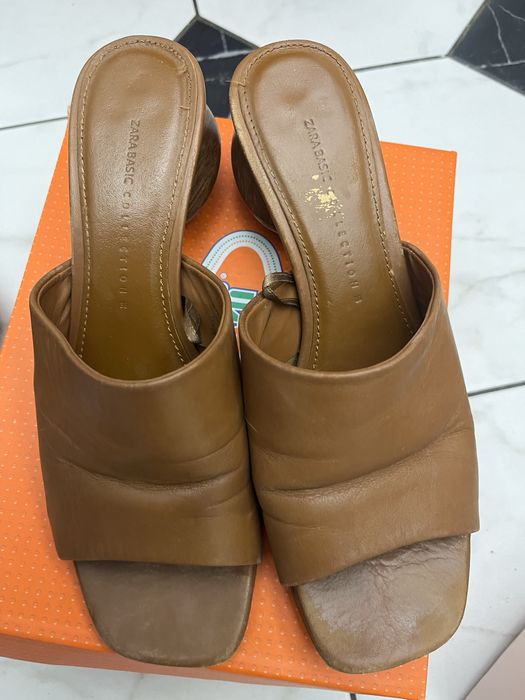 Продам женскую обувь