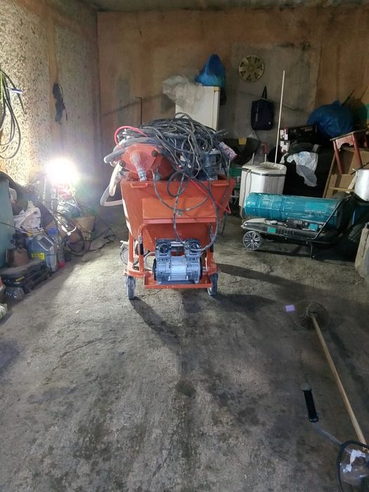 штукатурная станция в отличном состоянии!