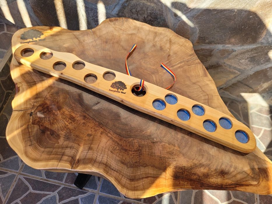 Platou și shatiere din lemn cu rasina epoxy