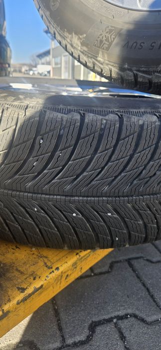 Vând roti de iarna  complete Ford