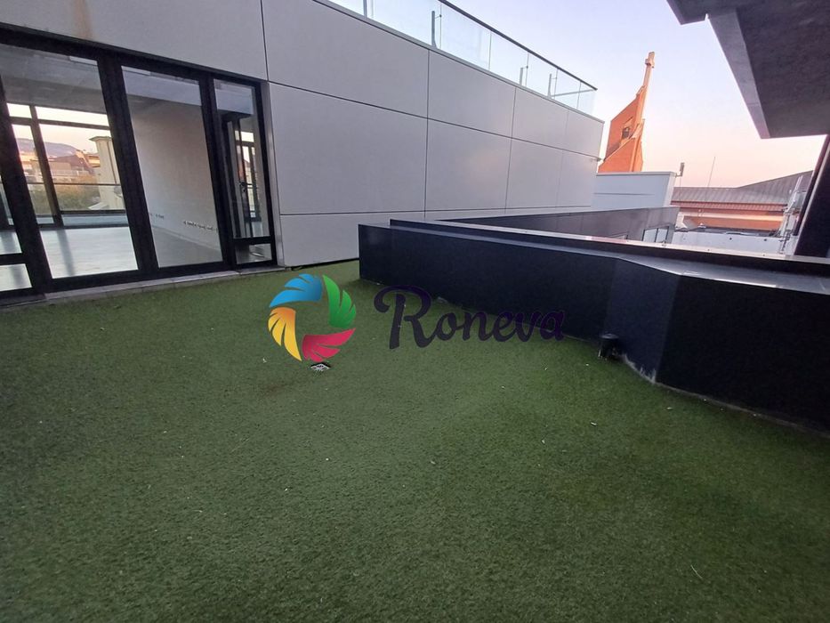 Дава се под наем Офис в Варна, Център - 225 кв.м за 3600 € - Снимка #6