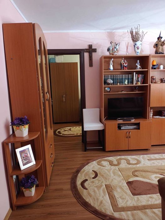 Apartament 2 camere de vanzare