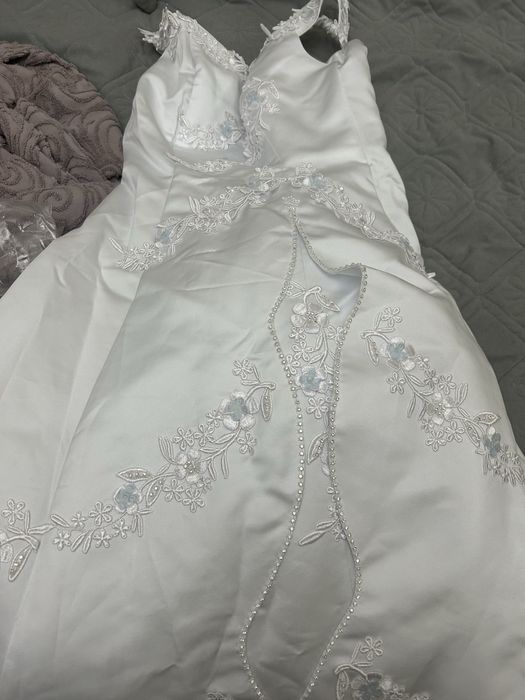 Продажа свадебных платьев